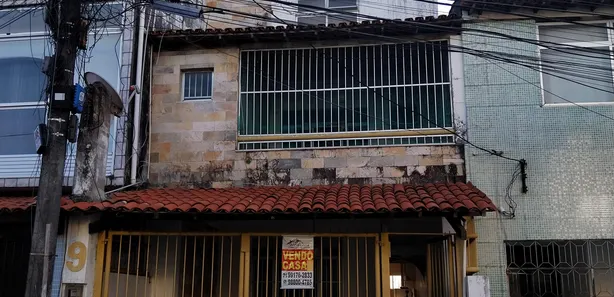 Casa com 4 Quartos à venda, 256m² no Tororó, Salvador