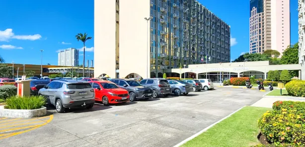 Sala Comercial para alugar, 42m² no Caminho das Árvores, Salvador