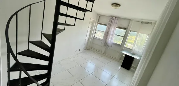 Cobertura com 2 Quartos para venda ou aluguel, 72m² no Barra da Tijuca, Rio de Janeiro