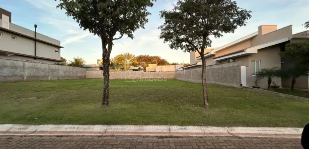 Lote/Terreno à venda, 444m² no Jardim Salto Grande, Araraquara