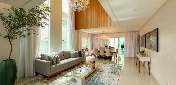 Casa com 4 Quartos à venda, 383m² no Jardins Valência, Goiânia