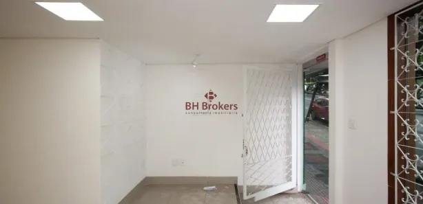 Ponto Comercial para alugar, 45m² no Santa Efigênia, Belo Horizonte