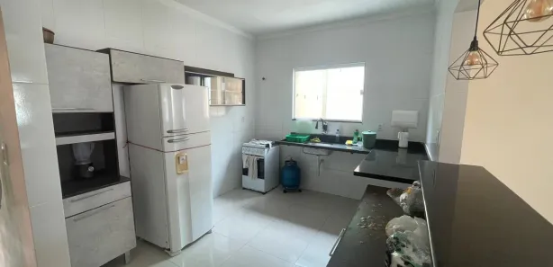 Casa com 3 Quartos para venda ou aluguel, 180m² no Arembepe (Abrantes), Camaçari