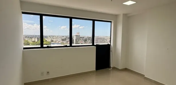Sala Comercial para alugar, 30m² no Adrianópolis, Manaus