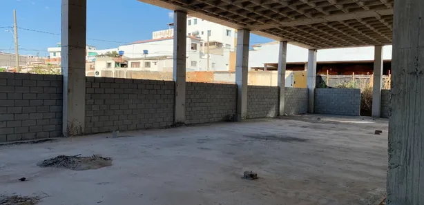 Ponto Comercial para alugar, 1050m² no Diamante (Barreiro), Belo Horizonte