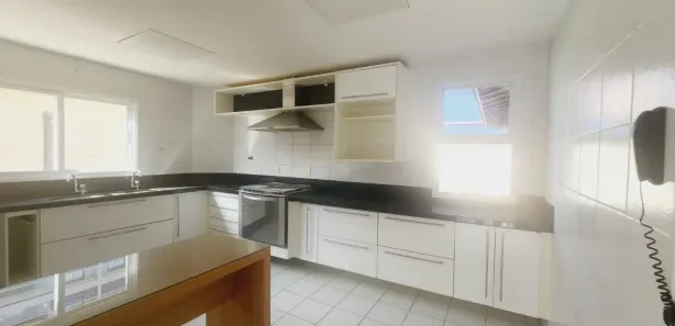 Casa com 3 Quartos à venda, 500m² no Stella Maris, Salvador