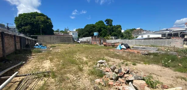 Lote/Terreno para venda ou aluguel, 1300m² no Petrópolis, Manaus