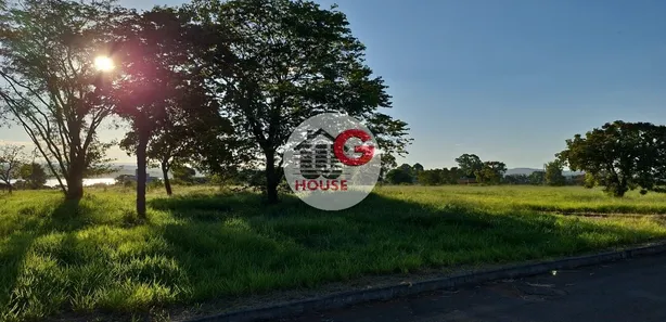 Lote/Terreno à venda, 480m² no Centro, Formiga
