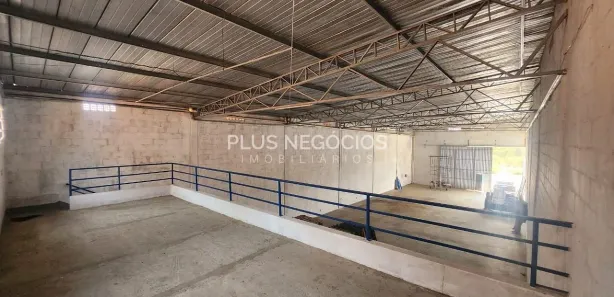 Galpão/Depósito/Armazém para alugar, 330m² no Bacaetava, Iperó