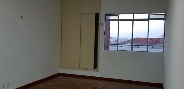 Kitnet com 1 Quarto à venda, 45m² no Centro, Londrina
