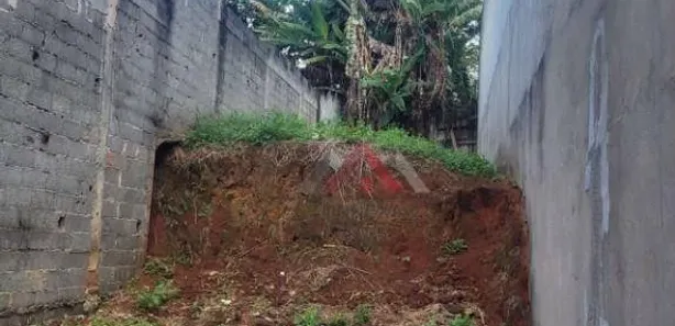 Lote/Terreno à venda, 125m² no Jardim Beatriz, Poá