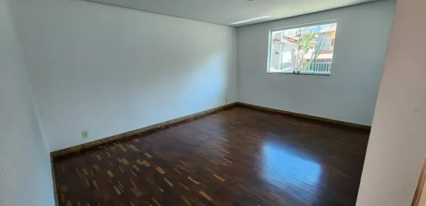 Casa com 6 Quartos para alugar, 250m² no Dona Clara, Belo Horizonte
