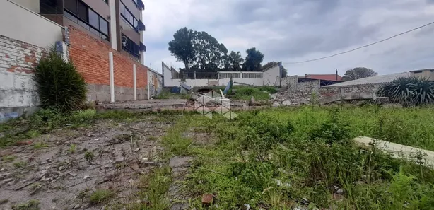 Lote/Terreno à venda, 900m² no Maria Goretti, Bento Gonçalves