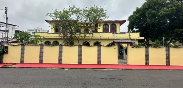 Sobrado com 10 Quartos à venda, 396m² no Parque 10 de Novembro, Manaus