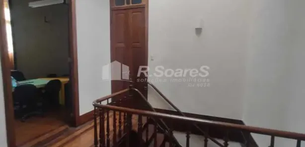 Sobrado com 8 Quartos para venda ou aluguel, 180m² no Botafogo, Rio de Janeiro