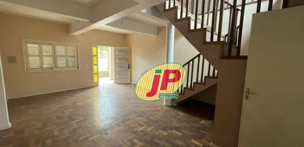 Sobrado com 5 Quartos à venda, 328m² no Krahe, Viamão