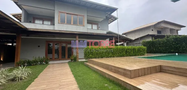 Casa de Condomínio com 5 Quartos para venda ou aluguel, 340m² no Olivença, Ilhéus