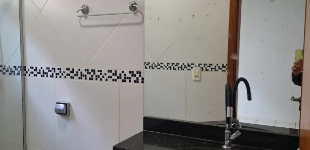 Casa com 3 Quartos para alugar, 250m² no Parque das Laranjeiras, Goiânia