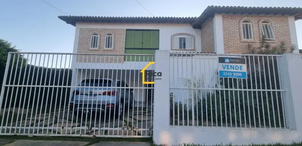 Casa com 5 Quartos à venda, 250m² no Setor de Habitações Individuais Sul, Brasília