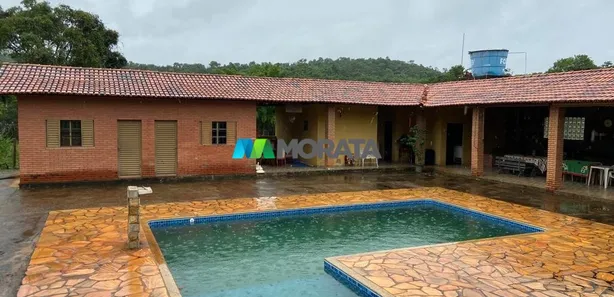 Fazenda/Sítio com 1 Quarto à venda, 30000m² no , Brumadinho