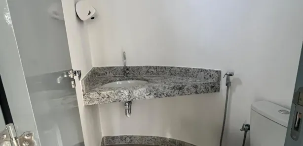 Sala Comercial para alugar, 95m² no Boa Viagem, Belo Horizonte