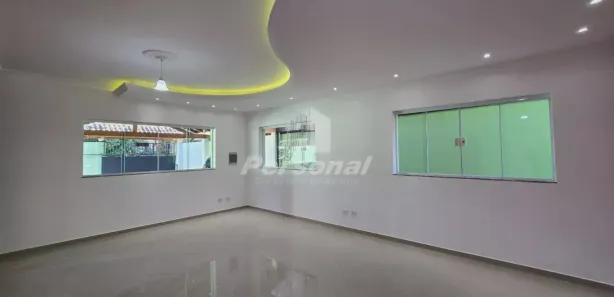 Casa com 3 Quartos para alugar, 140m² no Granjas Panorama, Taubaté