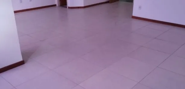 Sala Comercial para alugar, 45m² no Itaigara, Salvador