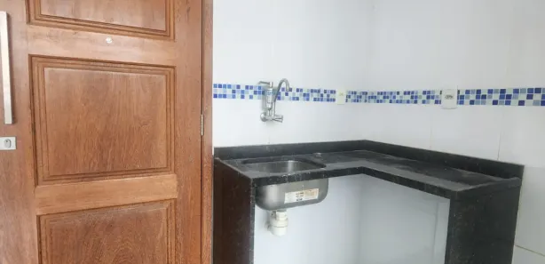 Kitnet para alugar, 24m² no Laranjeiras, Rio de Janeiro
