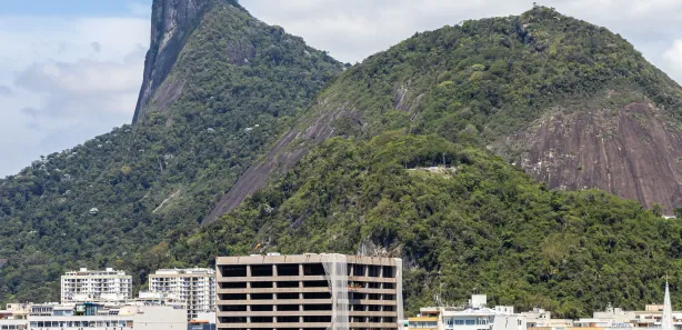 Apartamento com 2 Quartos para alugar, 75m² no Botafogo, Rio de Janeiro