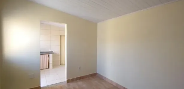 Casa com 1 Quarto para alugar, 35m² no Chacrinha, Nova Iguaçu