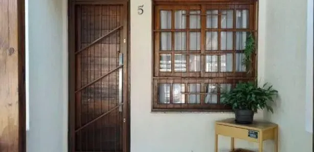 Sobrado com 2 Quartos à venda, 70m² no Jardim do Bosque, Cachoeirinha