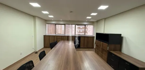 Sala Comercial à venda, 44m² no Jardim Santo Antônio, Goiânia