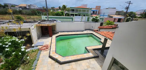 Casa com 5 Quartos para venda ou aluguel, 430m² no Coroa do Meio, Aracaju
