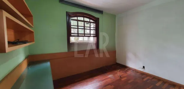 Casa com 5 Quartos para alugar, 270m² no São Pedro, Belo Horizonte