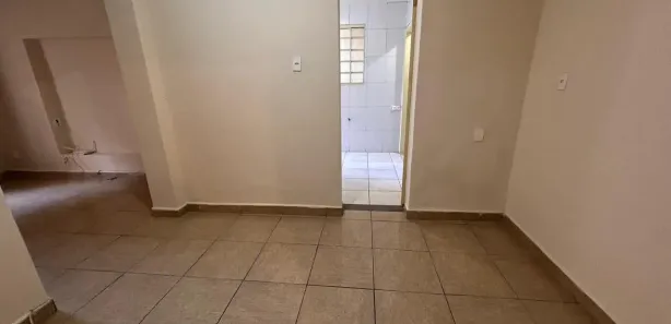 Casa com 2 Quartos para alugar, 70m² no Cruzeiro, Belo Horizonte