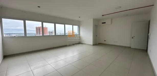 Sala Comercial à venda, 46m² no Desvio Rizzo, Caxias do Sul