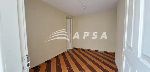 Casa com 3 Quartos para alugar, 70m² no Centro, Nova Iguaçu