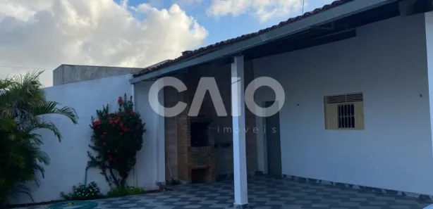 Casa com 3 Quartos para alugar, 180m² no Pitimbu, Natal