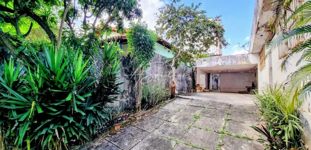 Casa com 3 Quartos à venda, 360m² no Pituba, Salvador