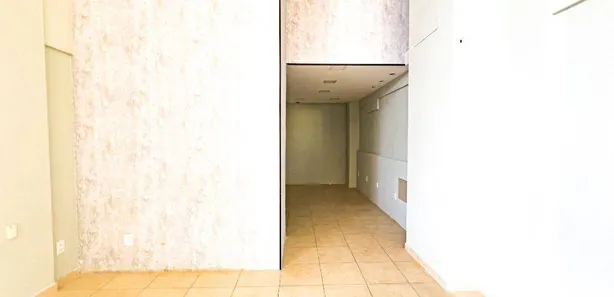 Ponto Comercial para alugar, 45m² no Candelária, Natal