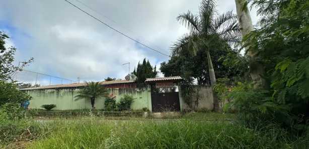 Fazenda/Sítio com 4 Quartos para alugar, 500m² no , Juatuba