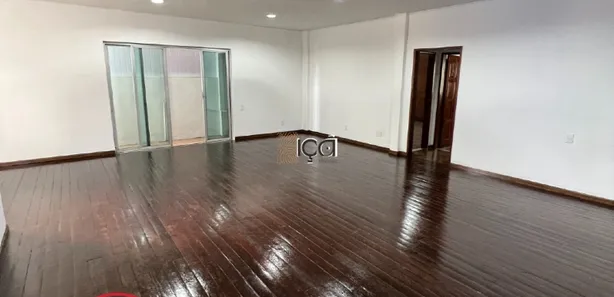 Apartamento com 3 Quartos para alugar, 228m² no São Geraldo, Manaus