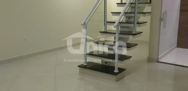 Sobrado com 2 Quartos à venda, 160m² no Jardim Novo Cambuí, Hortolândia