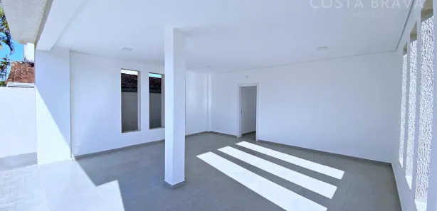 Sobrado com 3 Quartos à venda, 197m² no Riviera, Matinhos
