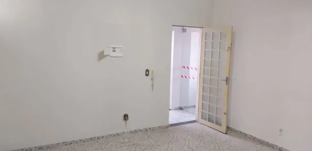 Sala Comercial para alugar, 24m² no Taguatinga Norte, Brasília