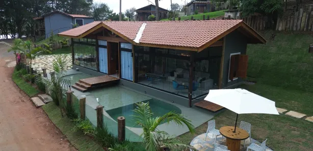 Casa de Condomínio com 3 Quartos para alugar, 100m² no Piracaia, Piracaia