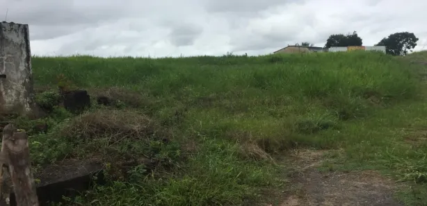com 1 Quarto à venda, 48m² no Centro, Candeias
