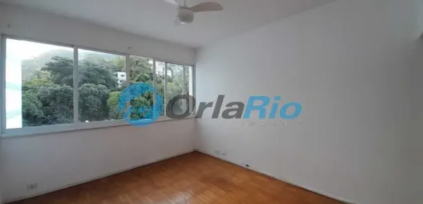 Cobertura com 2 Quartos para alugar, 65m² no Leme, Rio de Janeiro