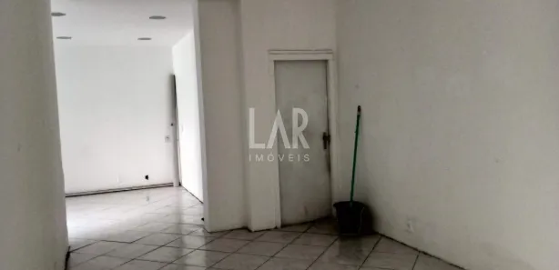 Ponto Comercial para alugar, 102m² no Santo Antônio, Belo Horizonte