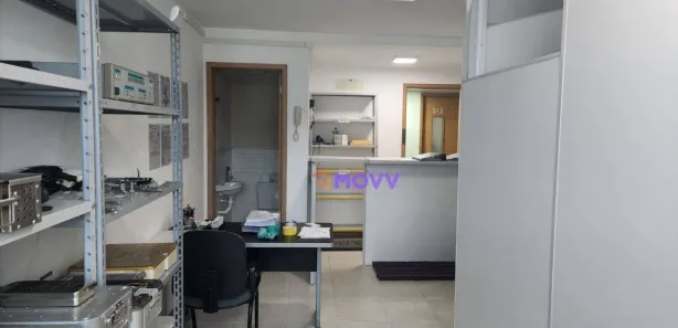 Sala Comercial à venda, 28m² no São Francisco, Niterói